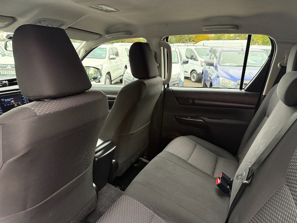 Used Toyota Hilux 2020 for sale - 76265773: Photo 8