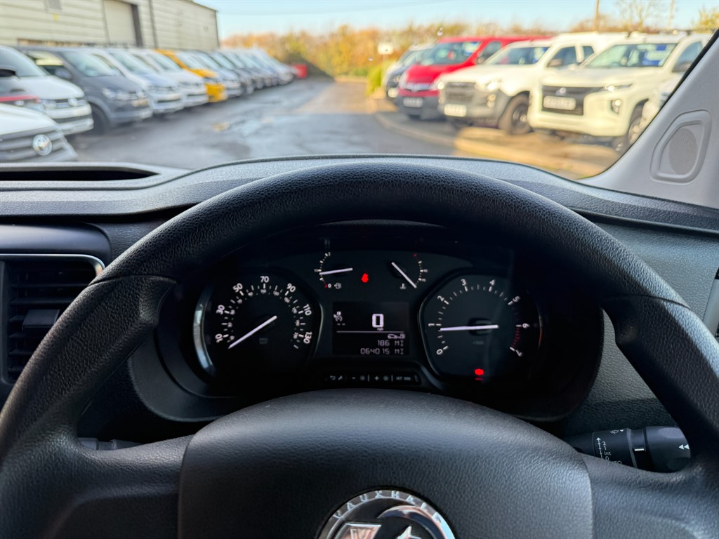 Used Vauxhall Vivaro 2020 for sale - 76580350: Photo 16