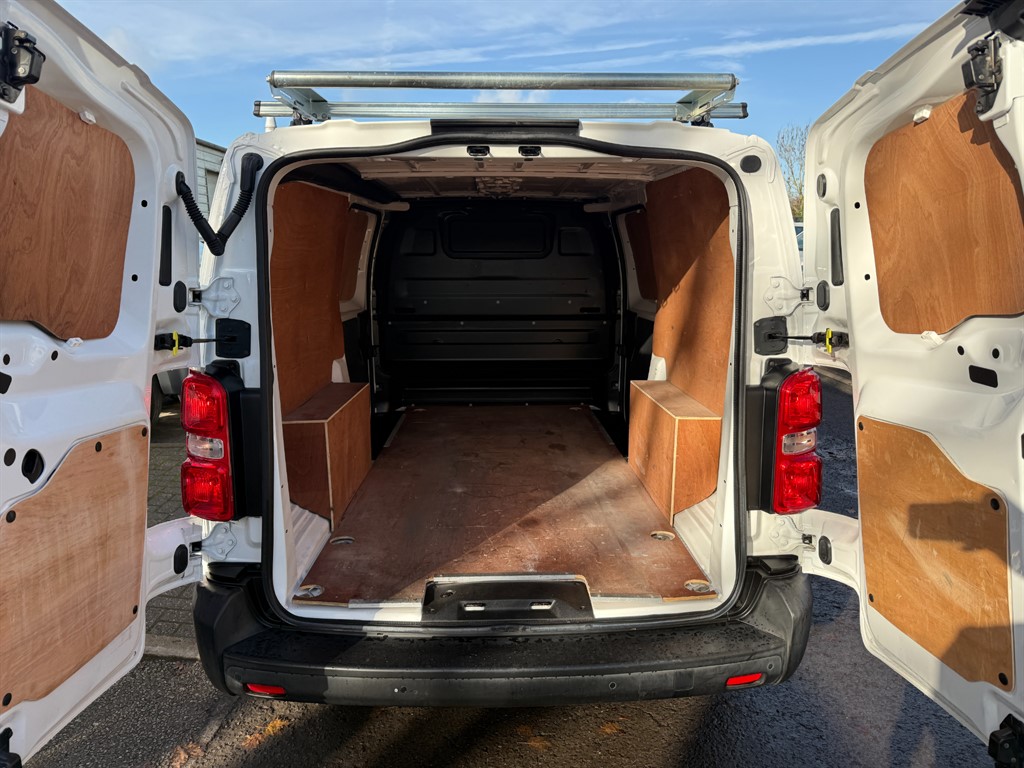 Used Vauxhall Vivaro 2020 for sale - 76580350: Photo 7