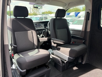 Used Volkswagen Transporter 2020 for sale - 79528045: Photo