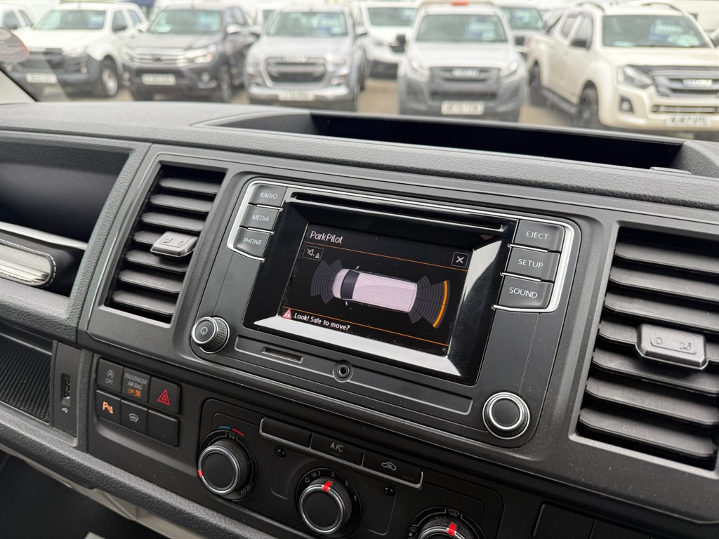 Used Volkswagen Transporter 2019 for sale - 78123311: Photo 20