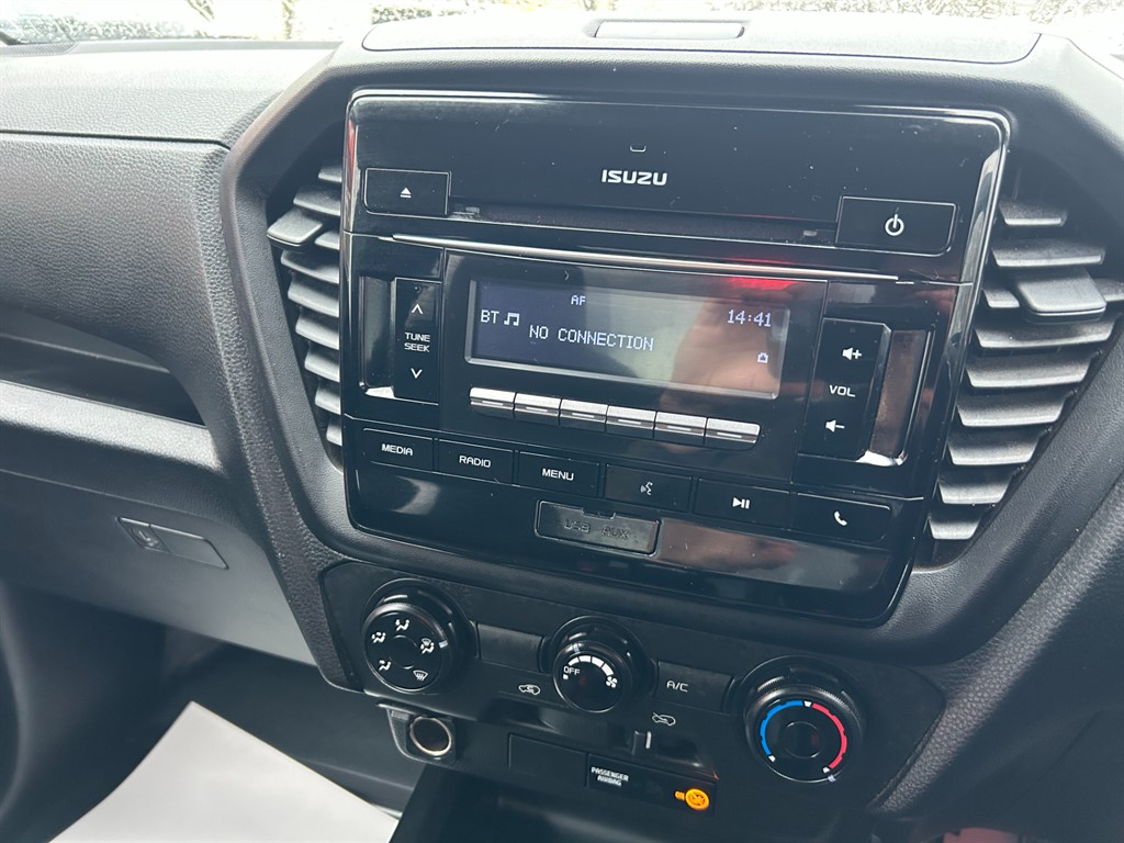 Used Isuzu D-Max 2023 for sale - 77619478: Photo 29