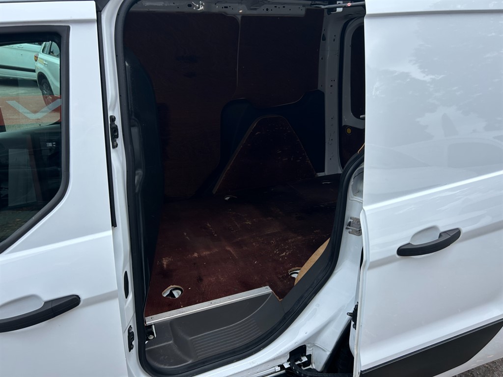 Used Ford Transit Connect 2018 for sale - 76184165: Photo 11