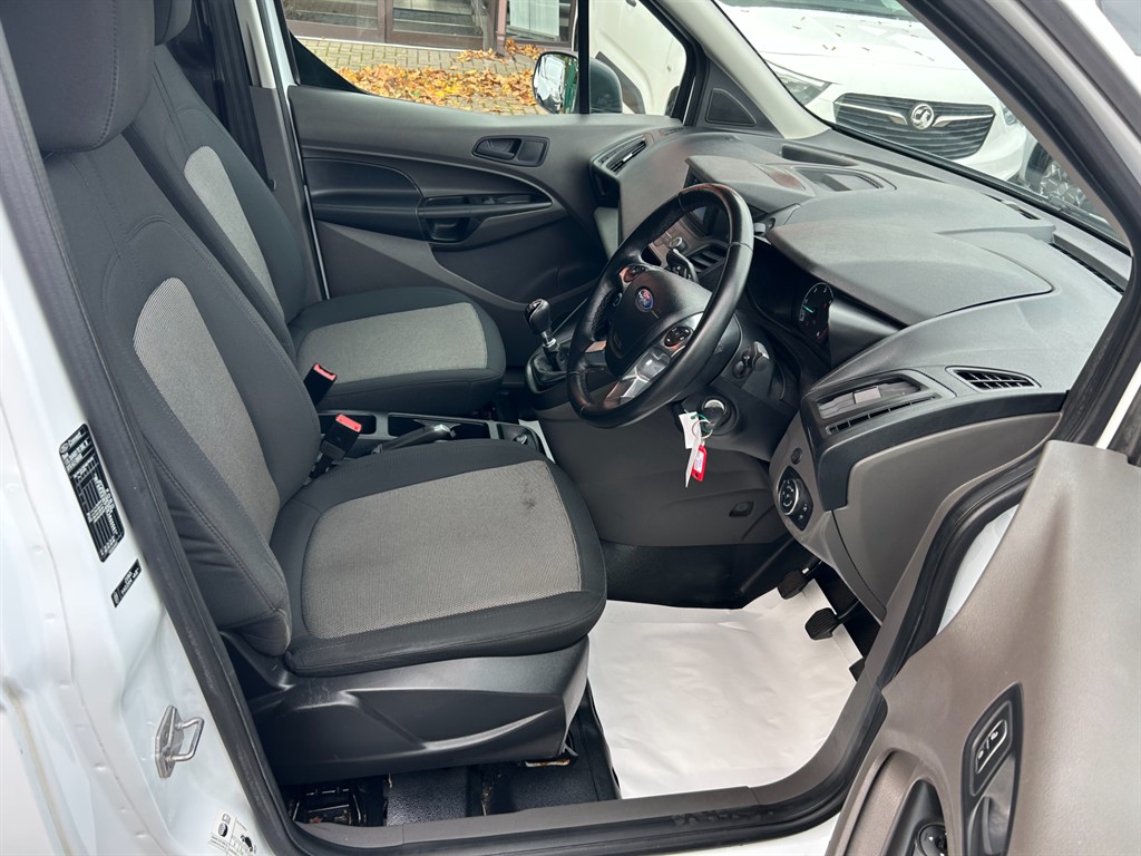Used Ford Transit Connect 2018 for sale - 76184165: Photo 15