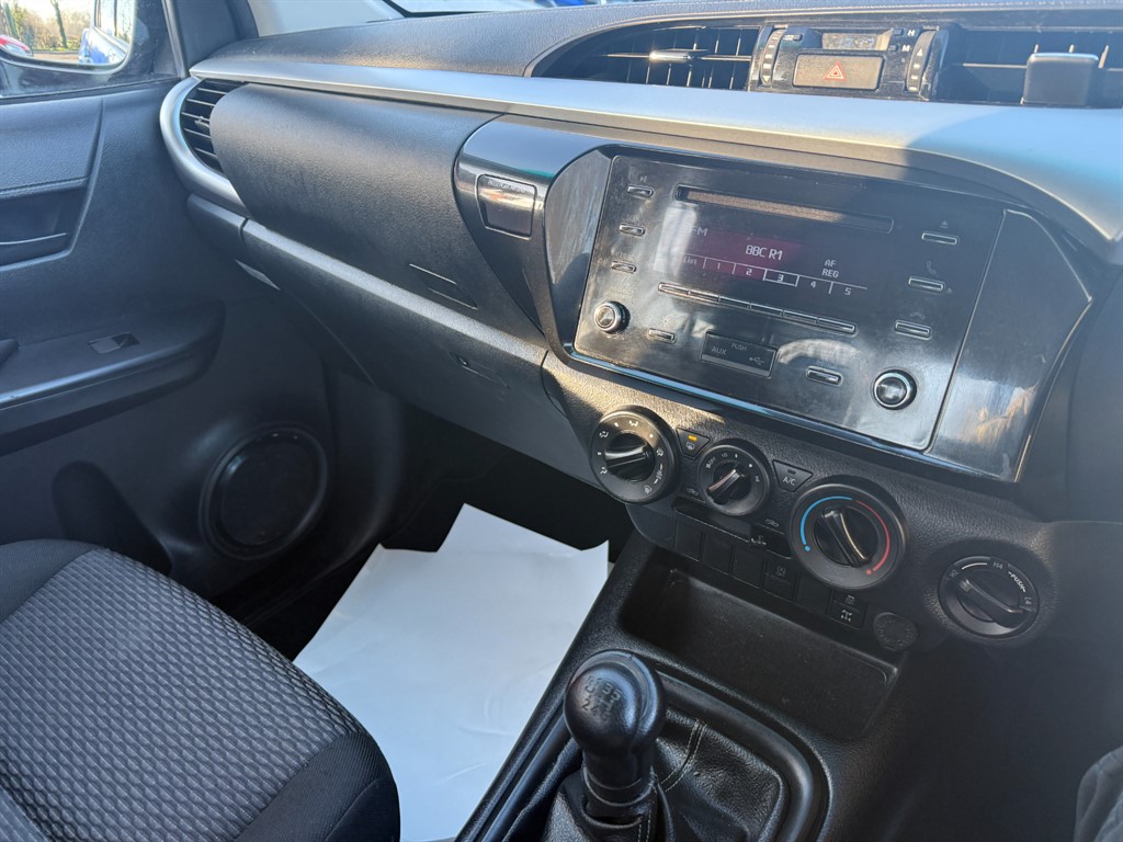 Used Toyota Hilux 2022 for sale - 77079313: Photo 17