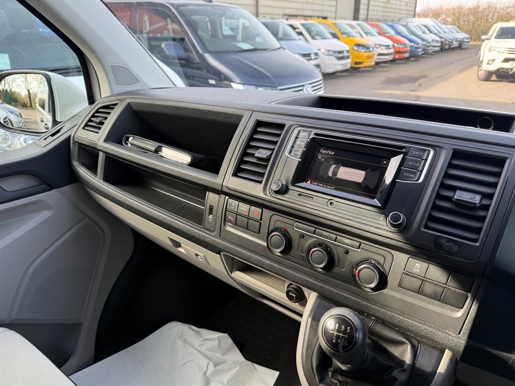 Used Volkswagen Transporter 2019 for sale - 77679121: Photo 16