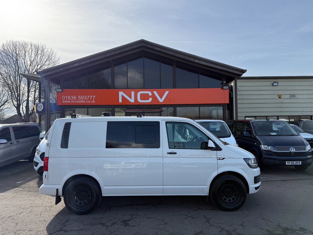 Used Volkswagen Transporter 2019 for sale - 77679121: Photo 2