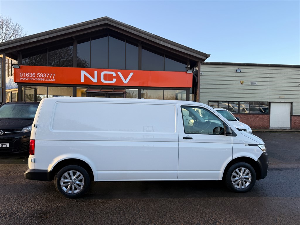 Used Volkswagen Transporter 2021 for sale - 76738543: Photo 2