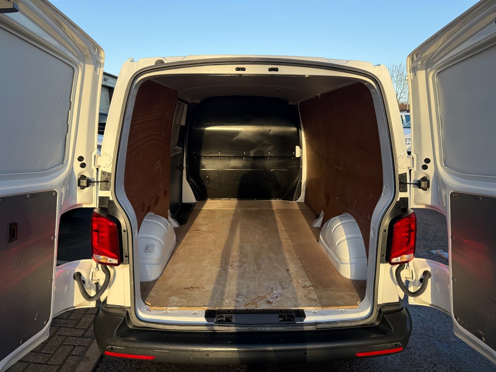 Used Volkswagen Transporter 2021 for sale - 76738543: Photo 7