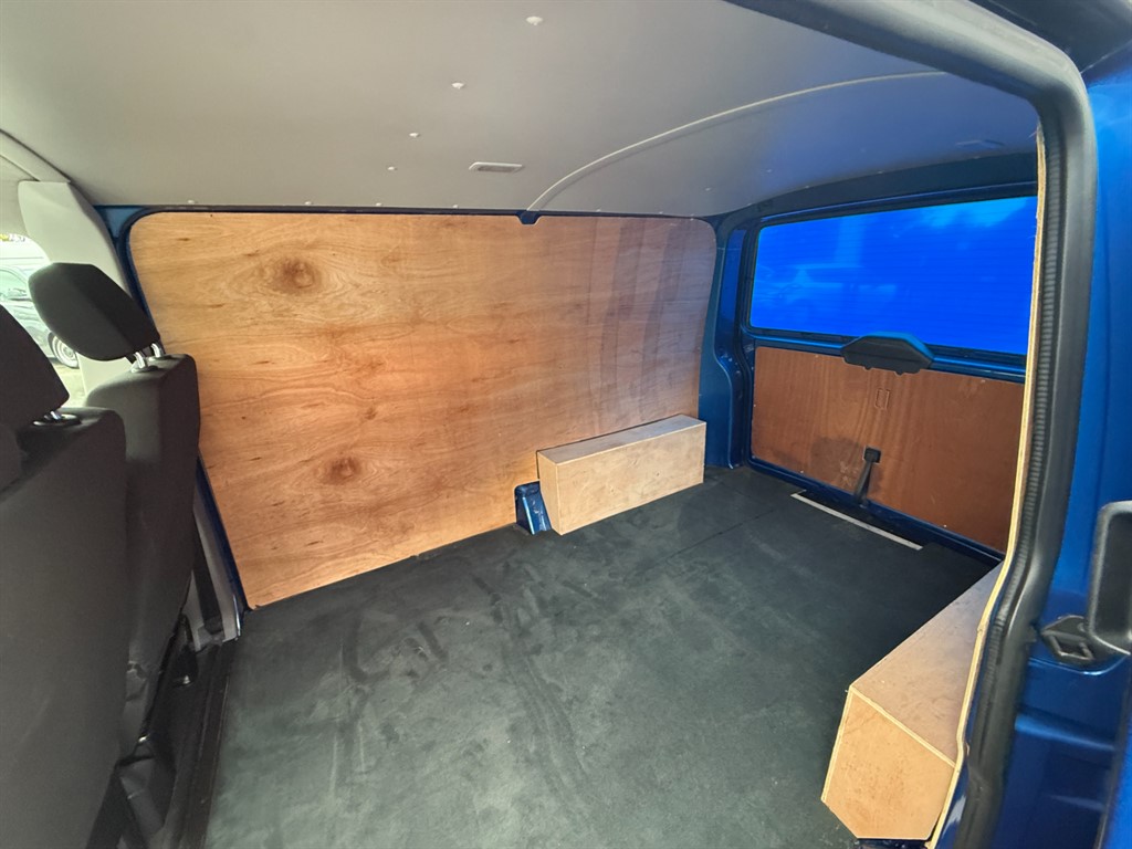 Used Volkswagen Transporter 2023 for sale - 76459381: Photo 10