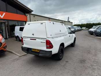 Used Toyota Hilux 2019 for sale - 74818871: Photo