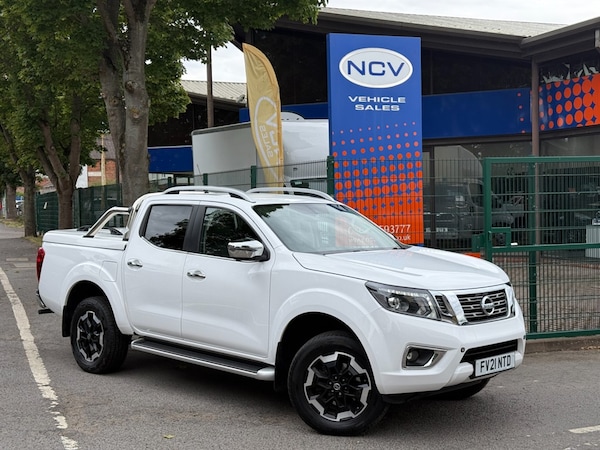 Used Nissan Navara 2021 for sale - 75672292: Photo 1