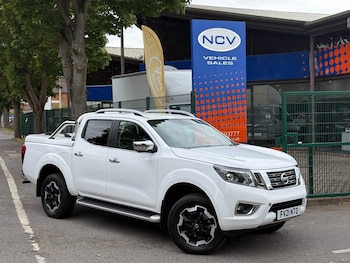 Nissan - Navara