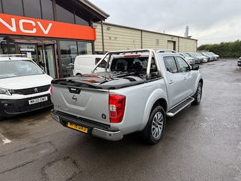 Used Nissan Navara 2018 for sale - 75997156: Photo