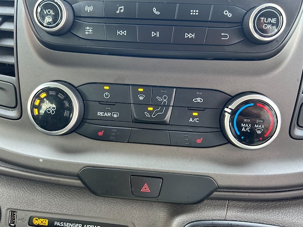 Used Ford Tourneo Custom 2018 for sale - 75572184: Photo 18