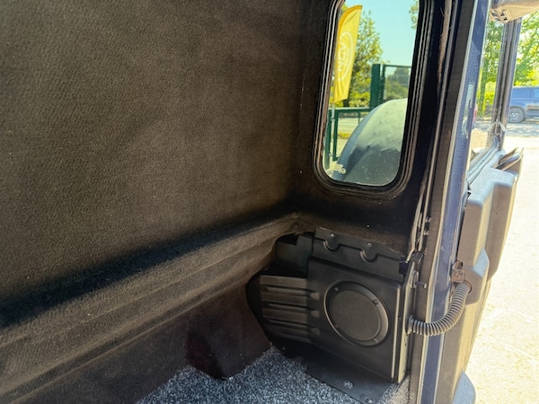Used Land Rover Defender 90 2013 for sale - 75572021: Photo 20