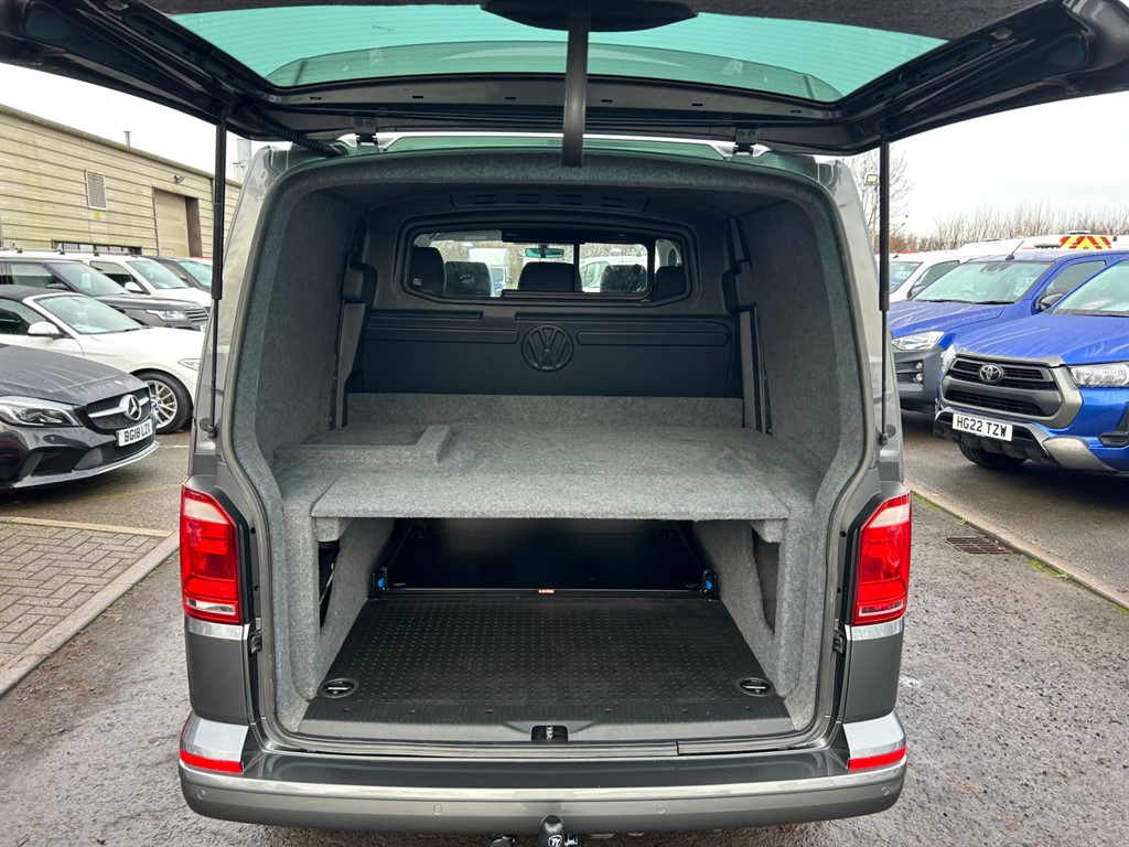 Used Volkswagen Transporter 2018 for sale - 77186596: Photo 13