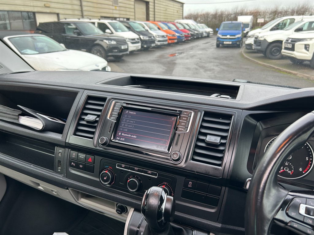 Used Volkswagen Transporter 2018 for sale - 77186596: Photo 19