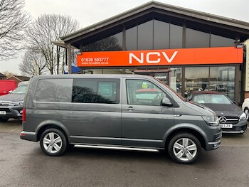 Used Volkswagen Transporter 2018 for sale - 77186596: Photo