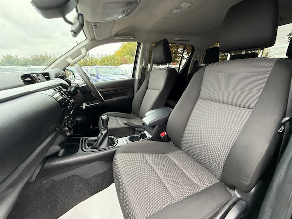 Used Toyota Hilux 2022 for sale - 76285655: Photo 11