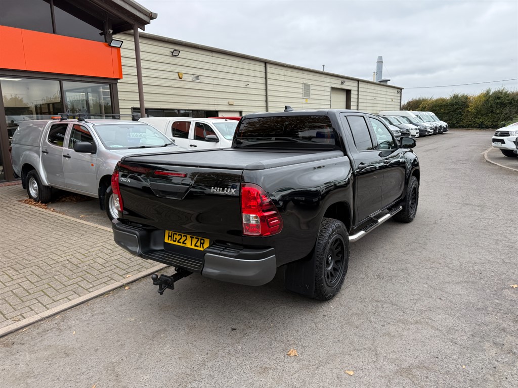Used Toyota Hilux 2022 for sale - 76285655: Photo 4