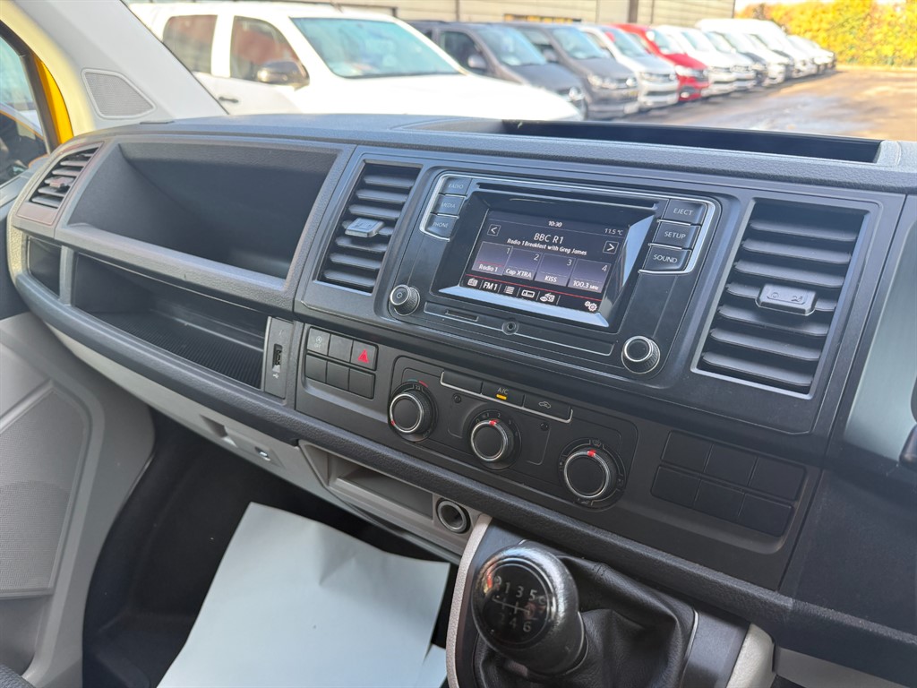 Used Volkswagen Transporter 2017 for sale - 76415451: Photo 21