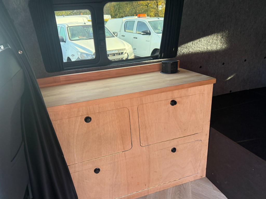 Used Volkswagen Transporter 2017 for sale - 76415451: Photo 9