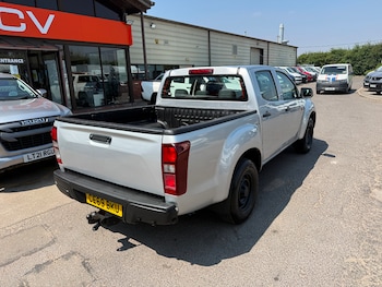 Used Isuzu D-Max 2019 for sale - 79250441: Photo