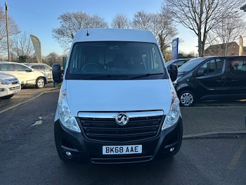Used Vauxhall Movano 2018 for sale - 77013235: Photo