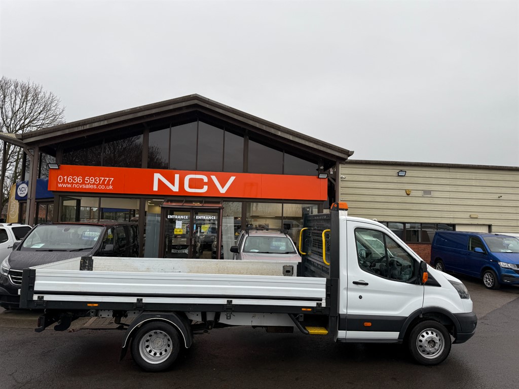 Used Ford Transit 2019 for sale - 76922080: Photo 2