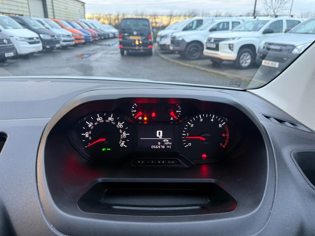 Used Peugeot Partner 2019 for sale - 77198531: Photo 14