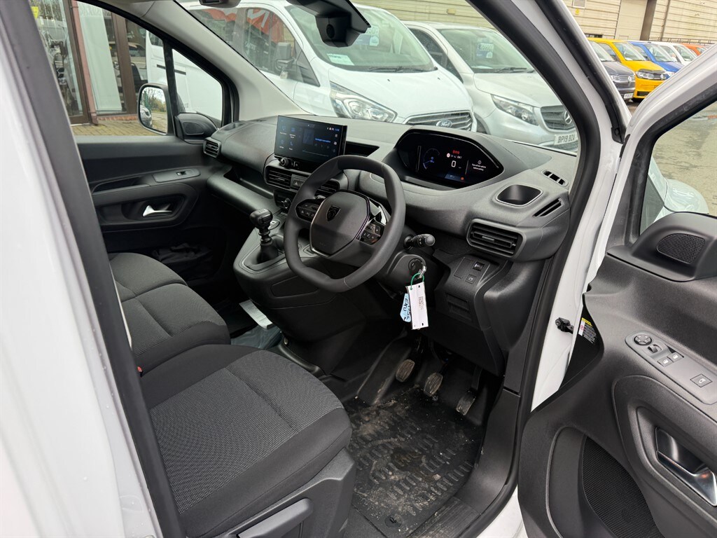 Used Peugeot Partner 2025 for sale - 77848373: Photo 13