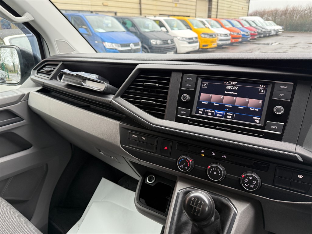 Used Volkswagen Transporter 2022 for sale - 77235667: Photo 18