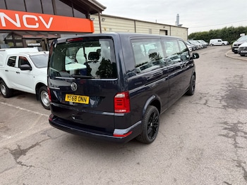 Used Volkswagen Transporter 2018 for sale - 75570689: Photo