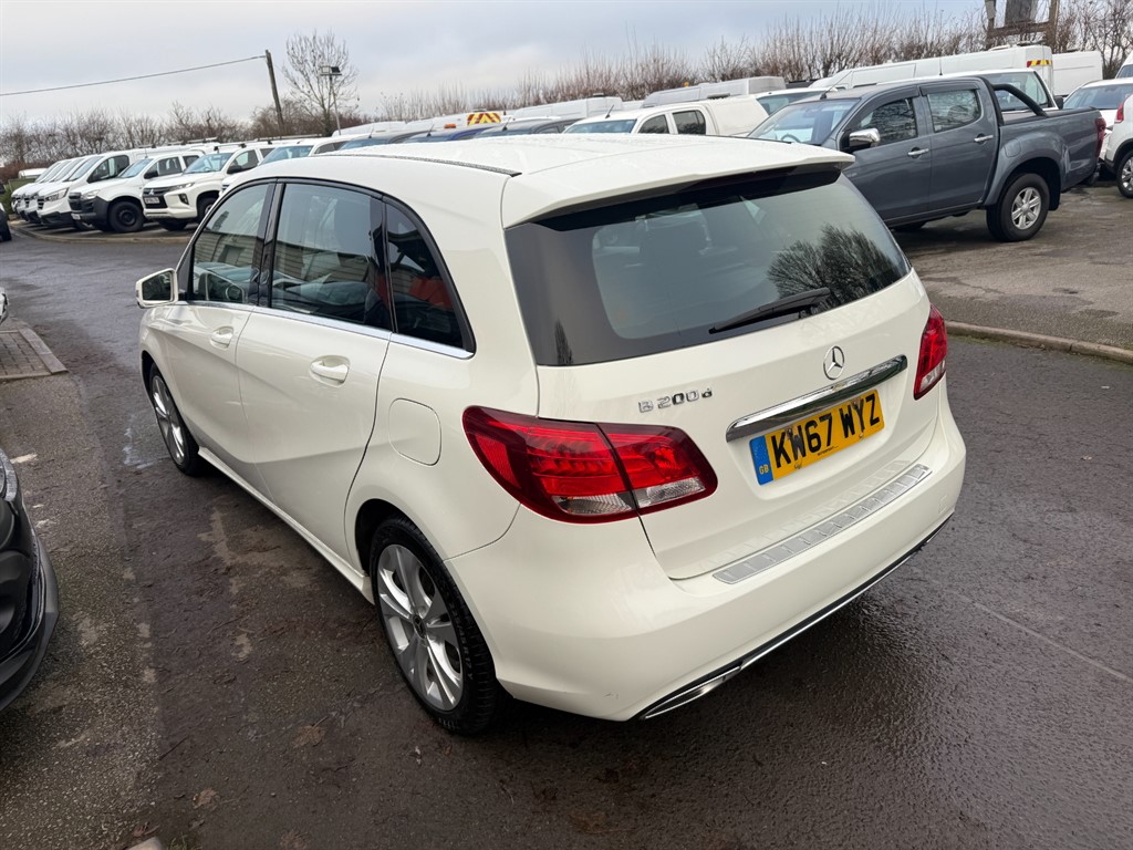 Used Mercedes-Benz B Class 2017 for sale - 77013238: Photo 5