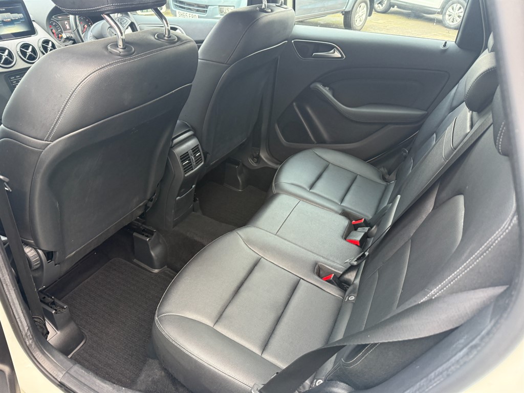 Used Mercedes-Benz B Class 2017 for sale - 77013238: Photo 7