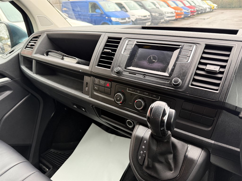Used Volkswagen Transporter 2019 for sale - 76984381: Photo 28