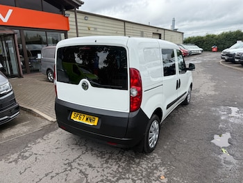 Used Vauxhall Combo 2017 for sale - 78799446: Photo