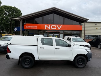 Used Toyota Hilux 2020 for sale - 75571330: Photo