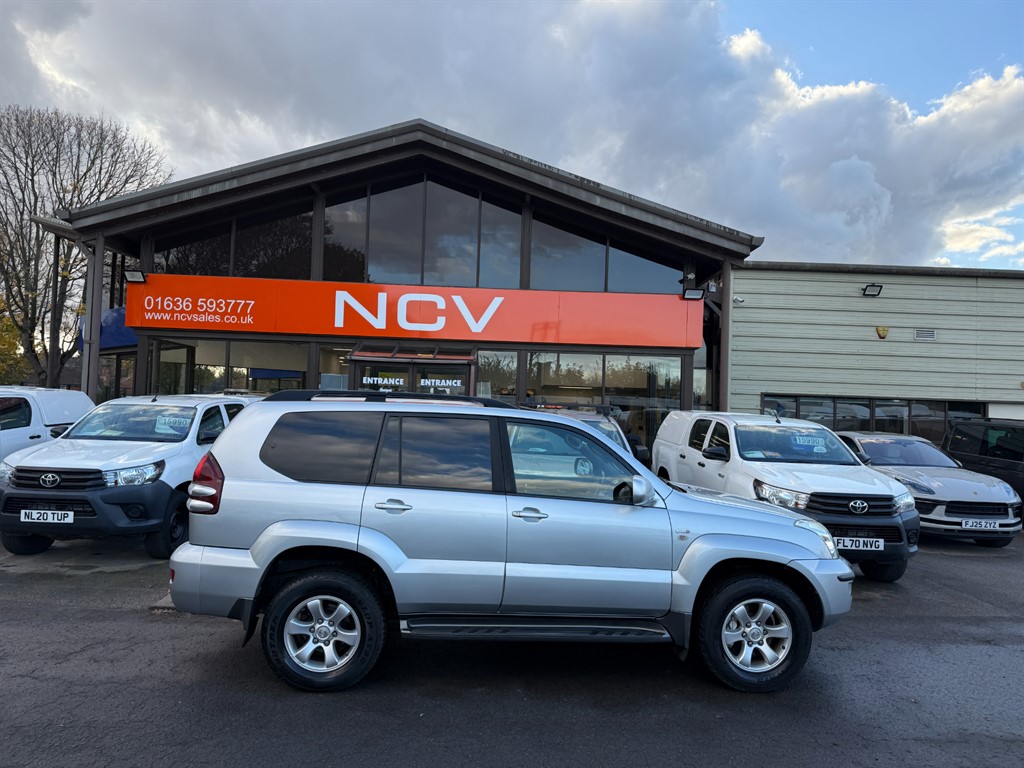 Used Toyota Land Cruiser 2006 for sale - 76400925: Photo 2