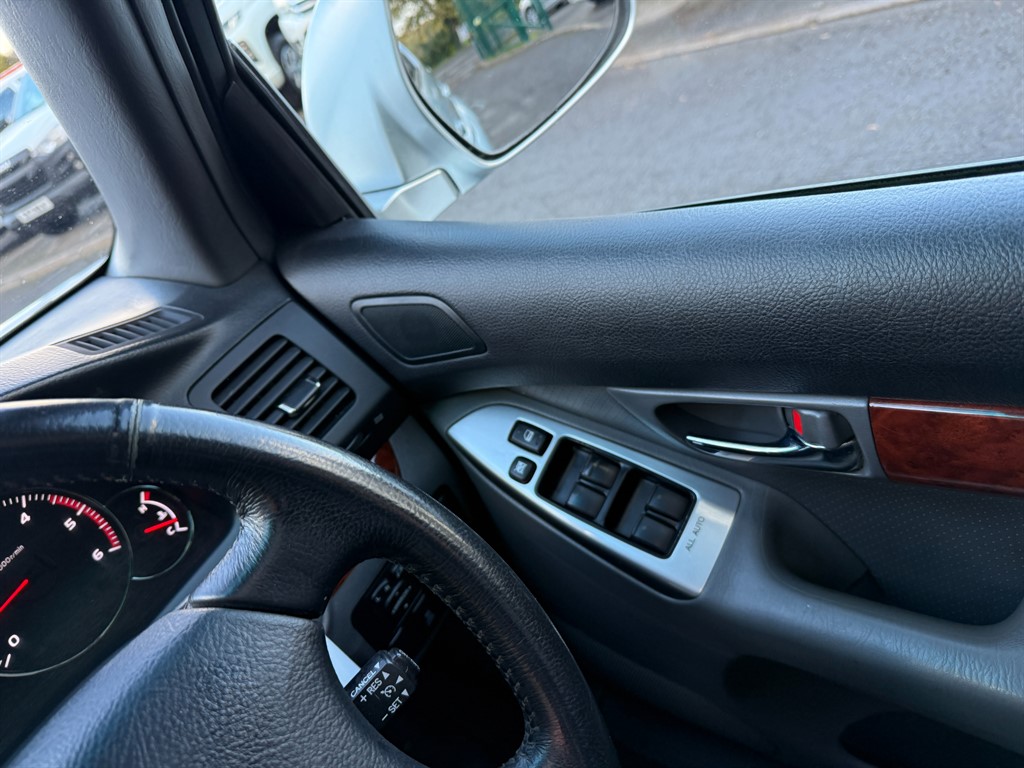 Used Toyota Land Cruiser 2006 for sale - 76400925: Photo 27