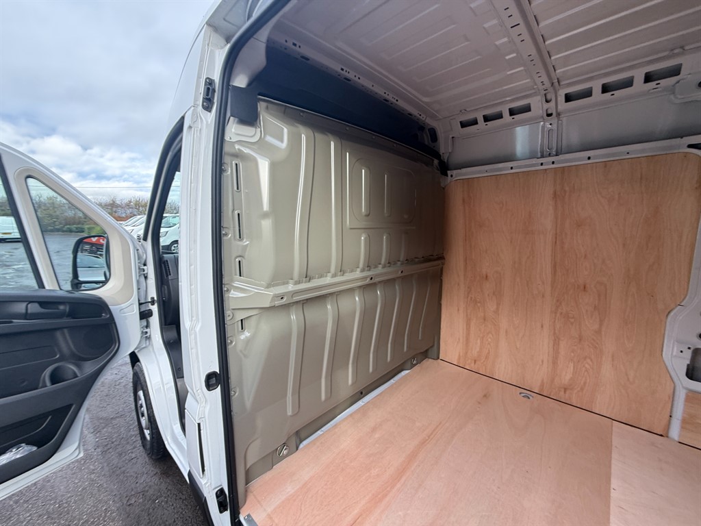 Used Vauxhall Movano 2025 for sale - 76722452: Photo 16