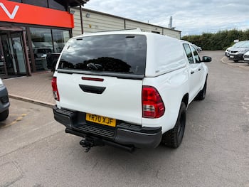 Used Toyota Hilux 2020 for sale - 79816284: Photo