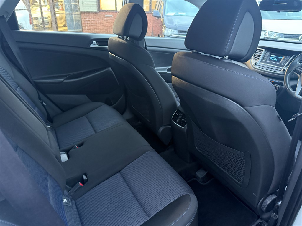 Used Hyundai TUCSON 2015 for sale - 76889055: Photo 10