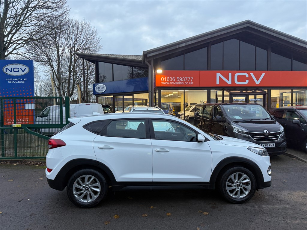 Used Hyundai TUCSON 2015 for sale - 76889055: Photo 2