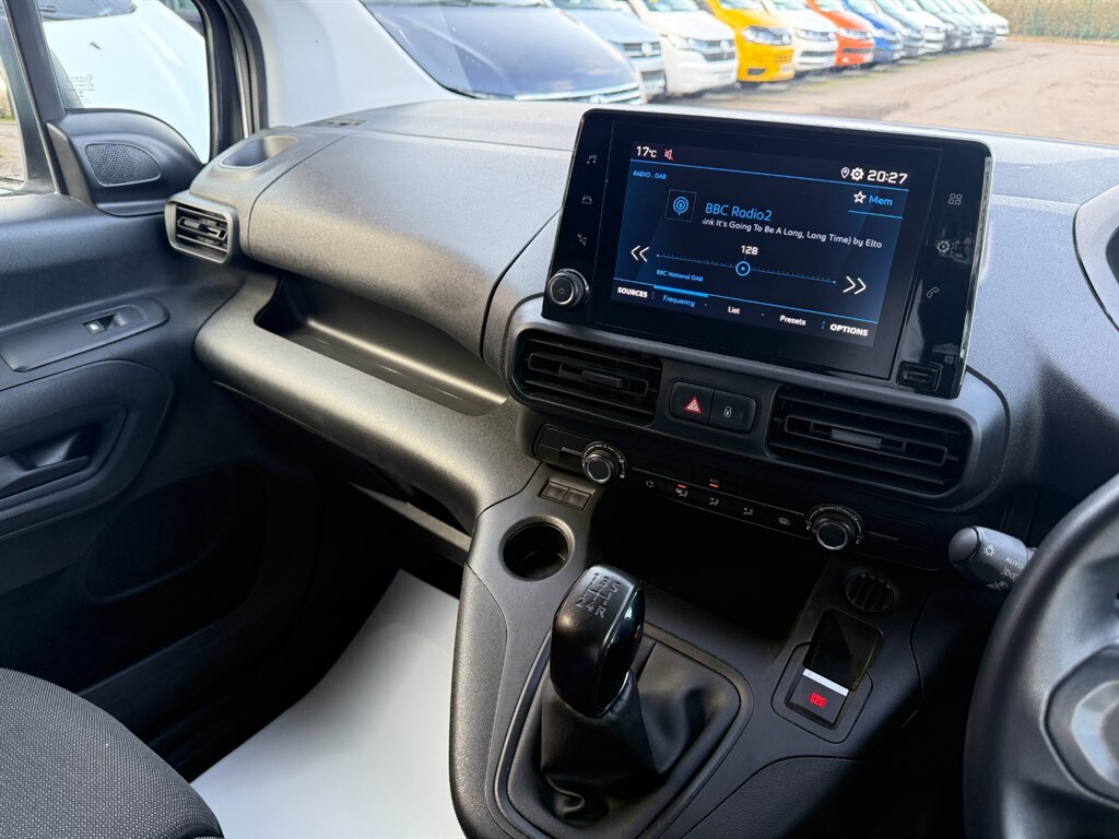 Used Peugeot Partner 2021 for sale - 77679131: Photo 11