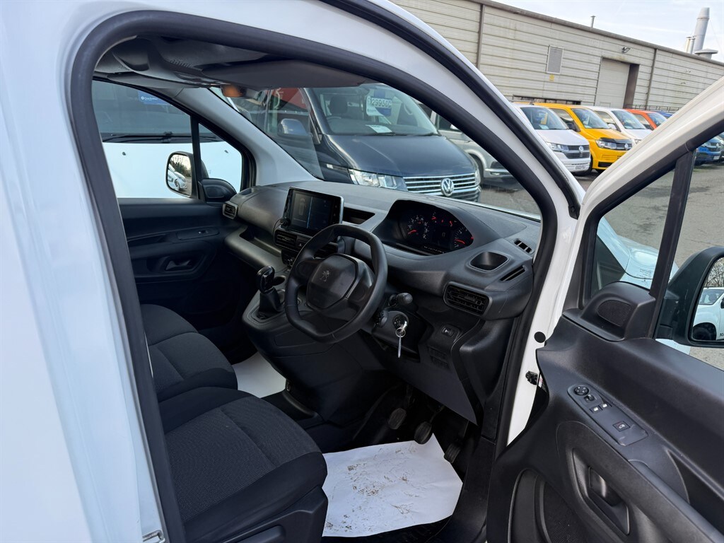 Used Peugeot Partner 2021 for sale - 77679131: Photo 9