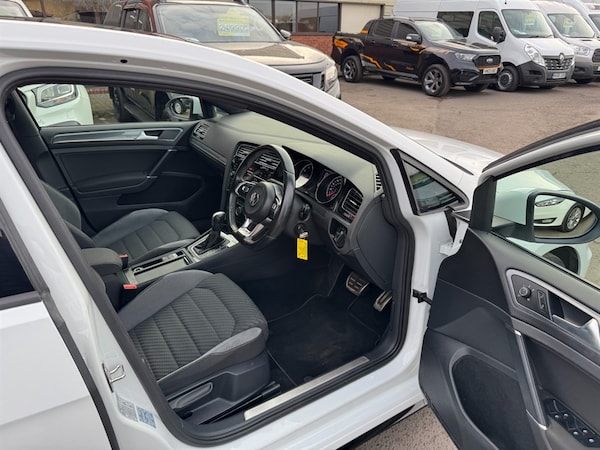 Used Volkswagen Golf 2020 for sale - 75572215: Photo 11
