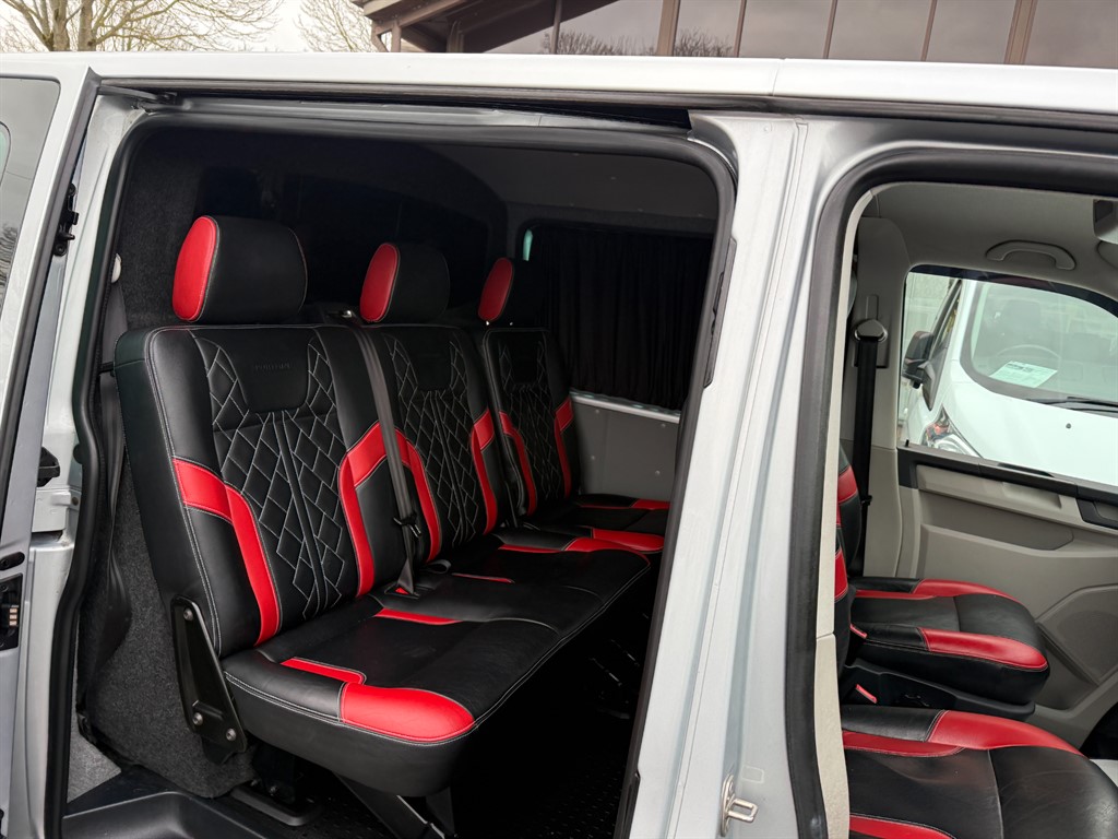 Used Volkswagen Transporter 2018 for sale - 77718287: Photo 18