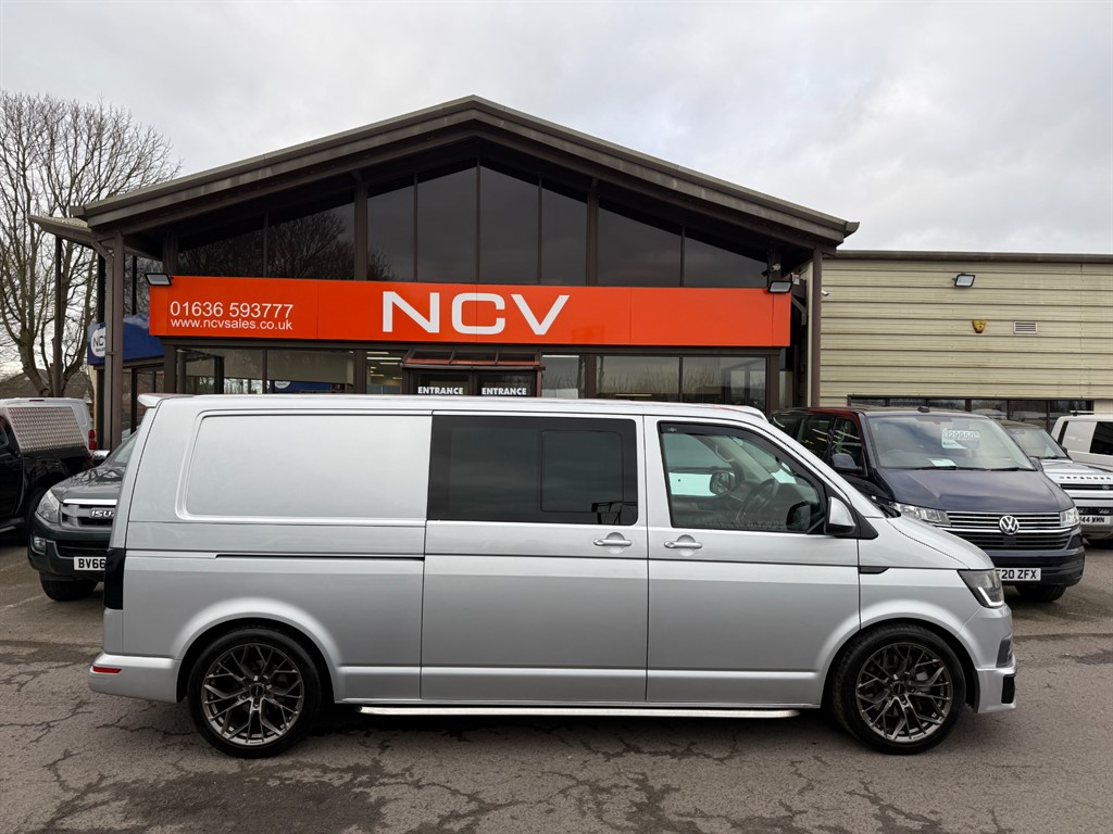 Used Volkswagen Transporter 2018 for sale - 77718287: Photo 2